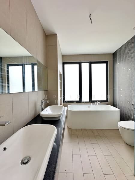 Rumah Berkembar untuk Dijual di Presint 12 (Putrajaya) - Aizuddin bin Ahmad - Bathroom - PropertyGuru.com.my