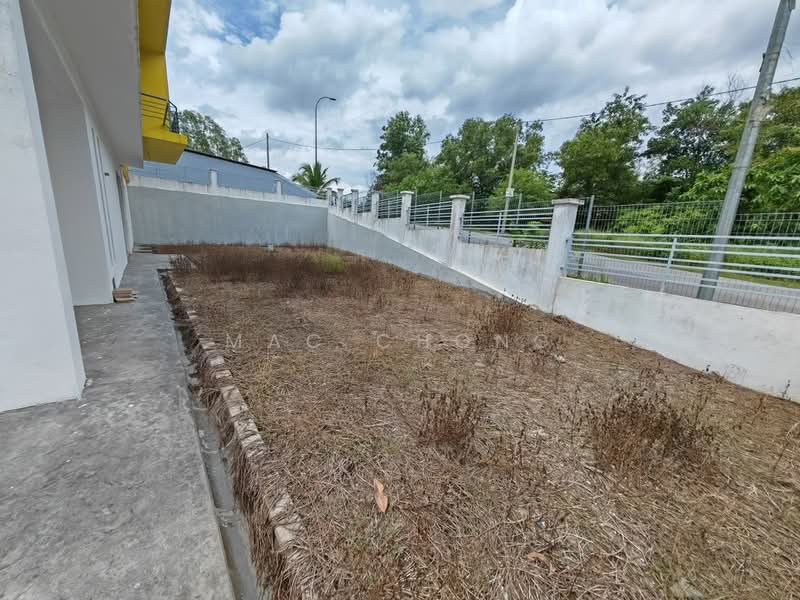 2-storey Terraced House for Sale in Taman Semenyih Mewah (Semenyih) - Mac Chong - Exterior - PropertyGuru.com.my