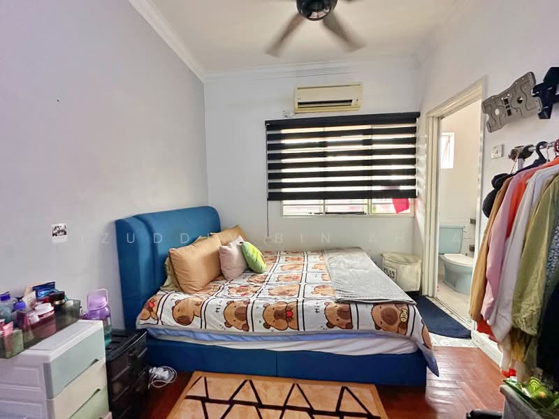 Rumah Teres 2 Tingkat untuk Dijual di Bandar Sri Damansara (Selangor) - Aizuddin bin Ahmad - Bedroom - PropertyGuru.com.my