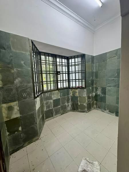 2-storey Terraced House for Sale in Taman Putri Kulai (Kulai) - Weinie Chon - PropertyGuru.com.my