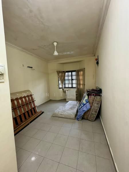 2-storey Terraced House for Sale in Taman Putri Kulai (Kulai) - Weinie Chon - PropertyGuru.com.my