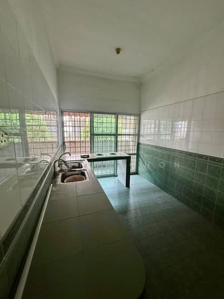 2-storey Terraced House for Sale in Taman Putri Kulai (Kulai) - Weinie Chon - PropertyGuru.com.my