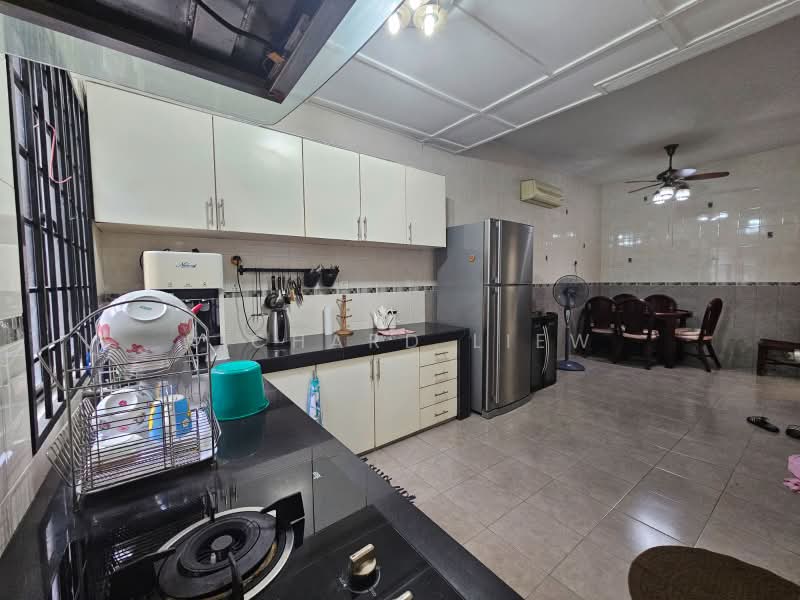 Rumah Teres 2 Tingkat untuk Dijual di Taman Bukit Mayang Emas (Petaling Jaya) - Richard Liew - Kitchen - PropertyGuru.com.my