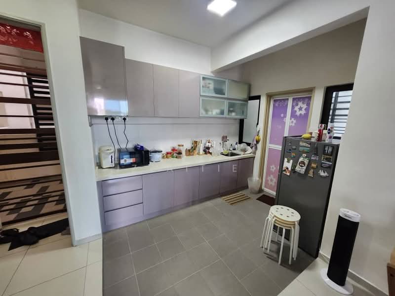 Condominium for Rent at Serin Residency - Izzaitie . - PropertyGuru.com.my