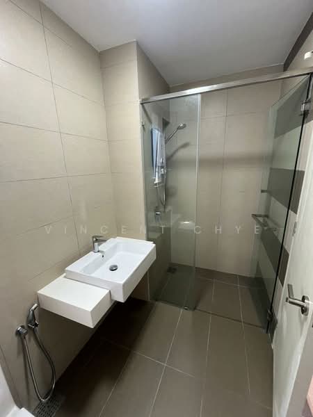 Kondominium untuk Dijual di Kuchai Sentral - Vincent Chye - Bathroom - PropertyGuru.com.my