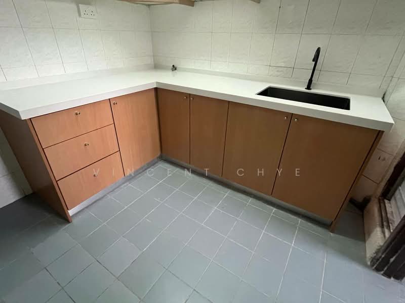 Apartment for Sale at Anjung Hijau (Greenfields) - Vincent Chye - Kitchen - PropertyGuru.com.my