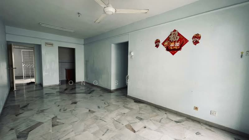 Apartment for Sale at Akasia Apartment - Chong Shun Kae - Living Room - PropertyGuru.com.my