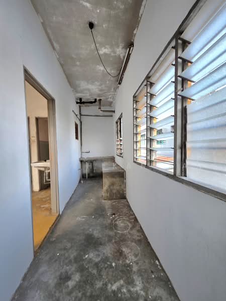 Shop for Sale in Rawang (Selangor) - Rajesh Kanesan - Interior - PropertyGuru.com.my