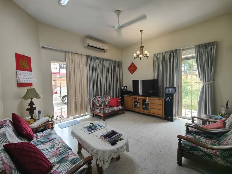 Rumah Teres 2 Tingkat untuk Dijual di SS25 (Petaling Jaya) - Richard Liew - Living Room - PropertyGuru.com.my
