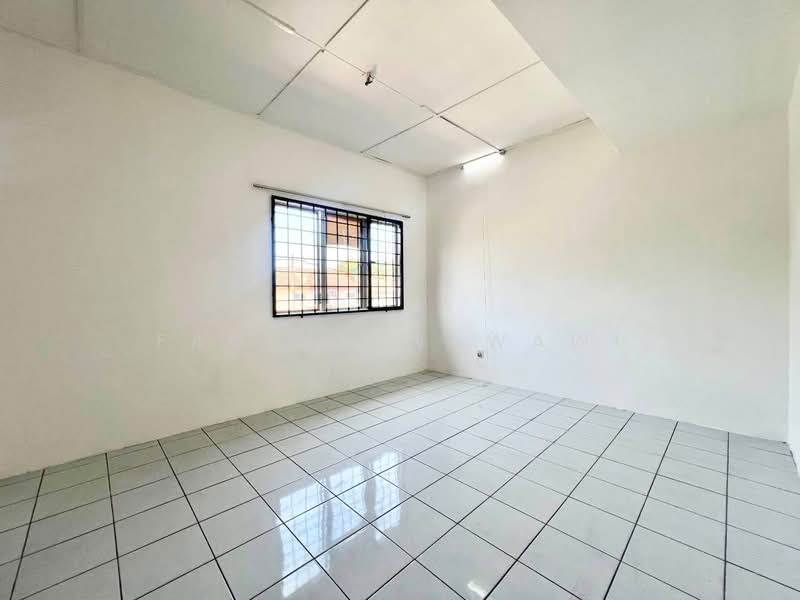 Rumah Teres 2-Tingkat untuk Dijual di Taman Impian Indah (Sungai Buloh) - Fauran Nawawi - PropertyGuru.com.my