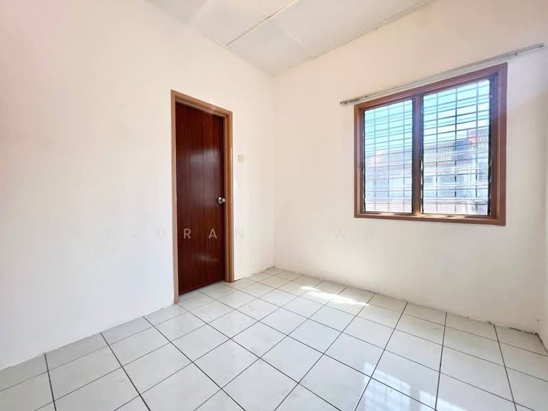 Rumah Teres 2-Tingkat untuk Dijual di Taman Impian Indah (Sungai Buloh) - Fauran Nawawi - PropertyGuru.com.my