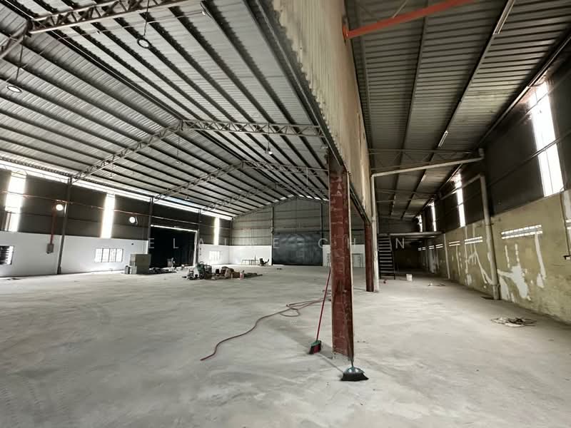Warehouse for Rent in Kampung Baru Sungai Buloh (Sungai Buloh) - Elaine Chin - Interior - PropertyGuru.com.my