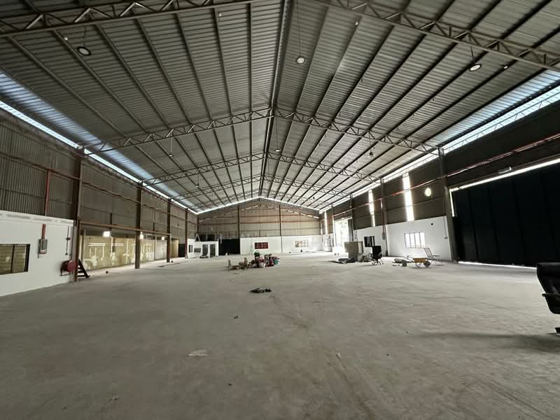 Warehouse for Rent in Kampung Baru Sungai Buloh (Sungai Buloh) - Elaine Chin - Interior - PropertyGuru.com.my