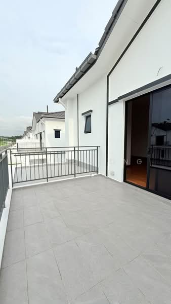 Cluster House for Sale in Taman Ekoflora (Johor Bahru) - Sharon Ong - Balcony - PropertyGuru.com.my