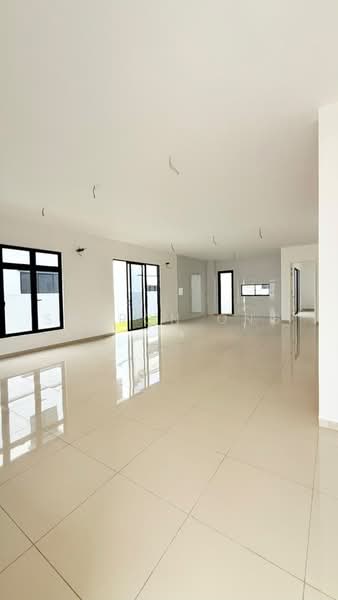 Cluster House for Sale in Taman Ekoflora (Johor Bahru) - Sharon Ong - Living Room - PropertyGuru.com.my