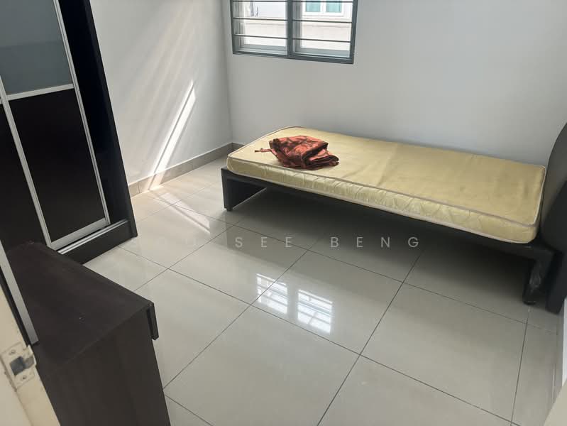Kondominium untuk Dijual di First Residence (Residensi Unggul) - Soo See Beng - Bedroom - PropertyGuru.com.my