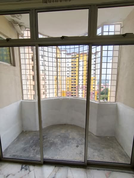 Pangsapuri untuk Disewa di Pangsapuri Lagoon Perdana - Cindy Ng - Balcony - PropertyGuru.com.my