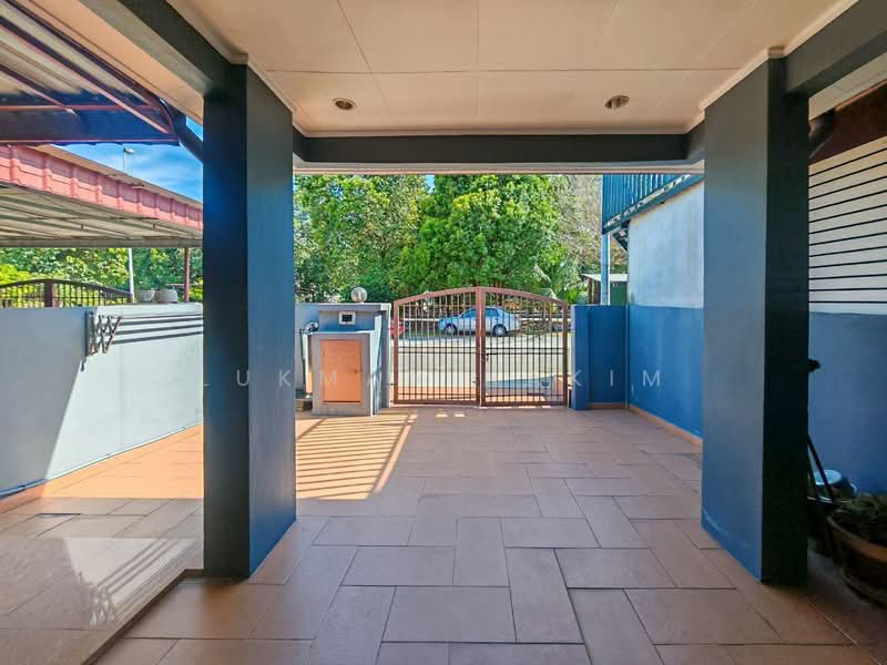 1-storey Terraced House for Sale in Bandar Bukit Raja (Klang) - Lukman Hakim - Exterior - PropertyGuru.com.my