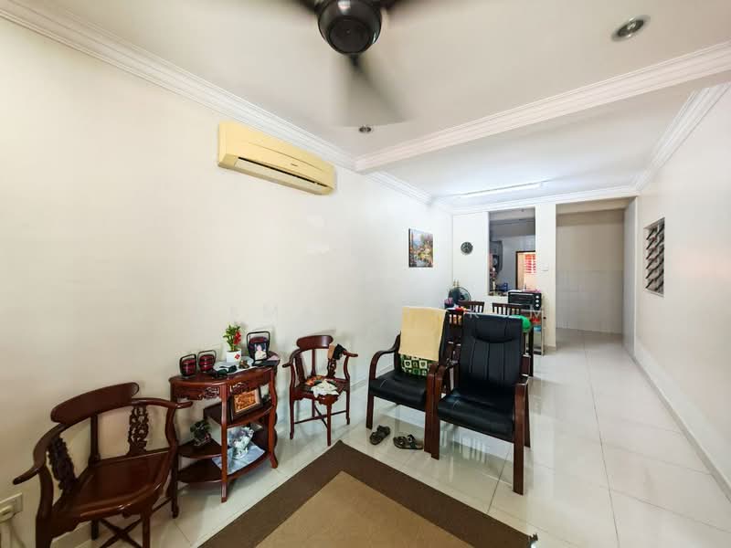 1-storey Terraced House for Sale in Bandar Bukit Raja (Klang) - Lukman Hakim - Living Room - PropertyGuru.com.my
