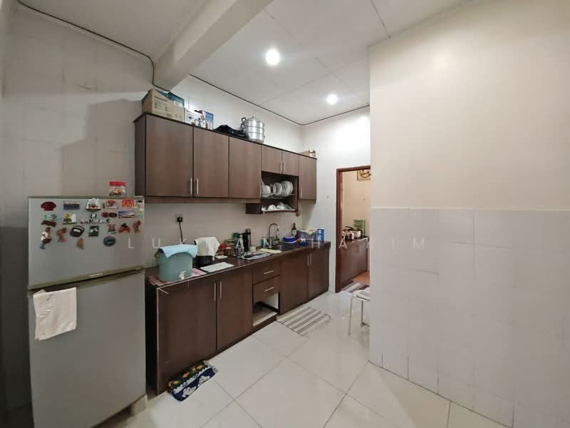 1-storey Terraced House for Sale in Bandar Bukit Raja (Klang) - Lukman Hakim - PropertyGuru.com.my