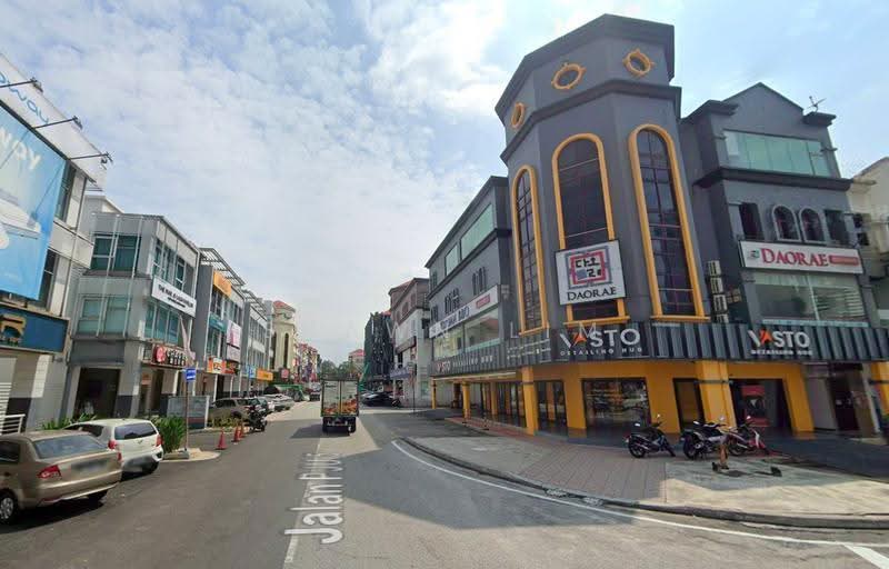 Shop for Rent in Dataran Sunway (Kota Damansara) - Shawn Lim - Exterior - PropertyGuru.com.my