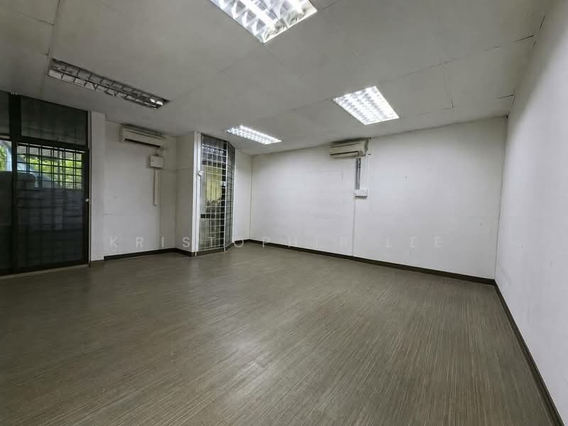 Semi-D Factory for Rent in Taman Tan Sri Yaacob (Johor Bahru) - Kristopher Lee - PropertyGuru.com.my