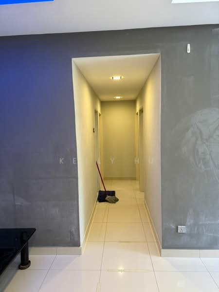 Condominium for Sale at Impian Heights - Kelly Hu - Corridor - PropertyGuru.com.my