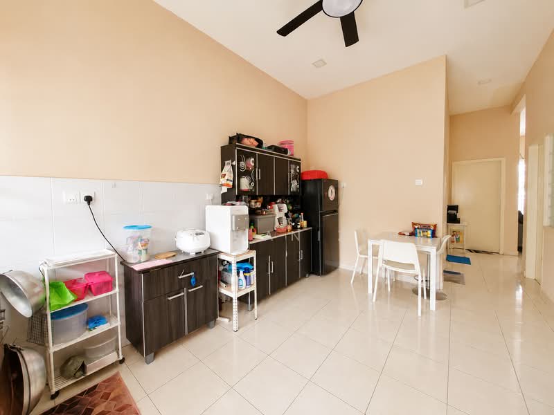 1-storey Terraced House for Sale in Bandar Puncak Alam (Puncak Alam) - Nur Hanizah - PropertyGuru.com.my