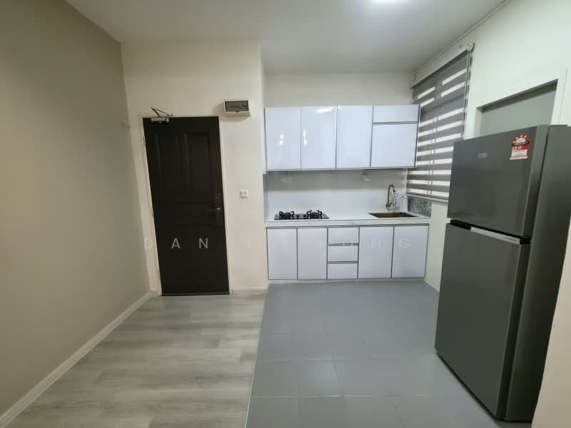Apartment for Sale at Flora Damai - Daniel Yong - Kitchen - PropertyGuru.com.my