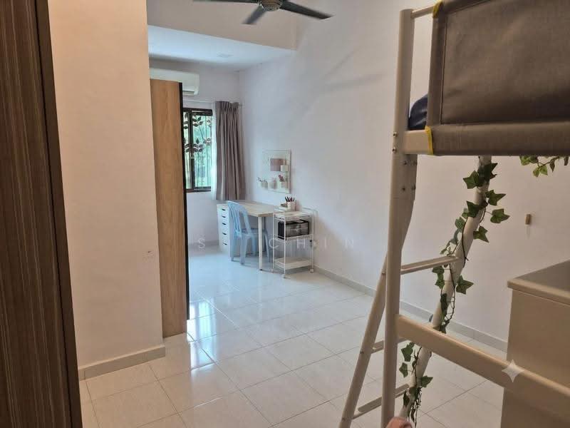 2-storey Terraced House for Sale in Bandar Kinrara (Selangor) - SF Chin - Bedroom - PropertyGuru.com.my
