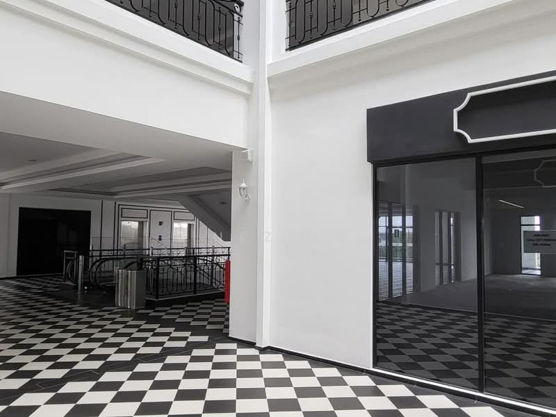Shop / Office for Sale in Taman Ekoflora (Johor Bahru) - Inez Ng - Lobby - PropertyGuru.com.my