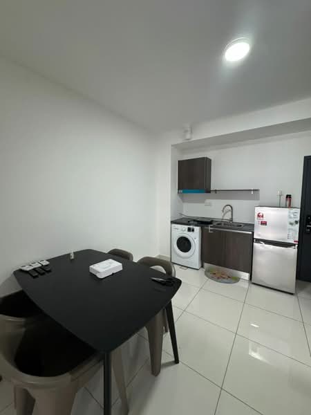 Service Residence for Rent at Lakeview Suites @ Edumetro - Iris Lee - Kitchen - PropertyGuru.com.my