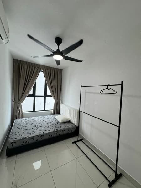 Service Residence for Rent at Lakeview Suites @ Edumetro - Iris Lee - Bedroom - PropertyGuru.com.my