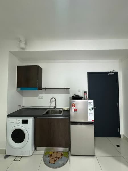 Service Residence for Rent at Lakeview Suites @ Edumetro - Iris Lee - Kitchen - PropertyGuru.com.my