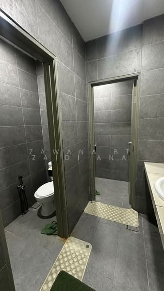 Kedai untuk Disewa di Bangi (Selangor) - Zawana BT Zaidi Ana - Bathroom - PropertyGuru.com.my