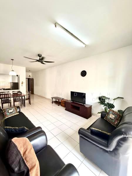 Kondominium untuk Dijual di Sri Putramas - Noor Hidayah Mohamad Noor - Living Room - PropertyGuru.com.my