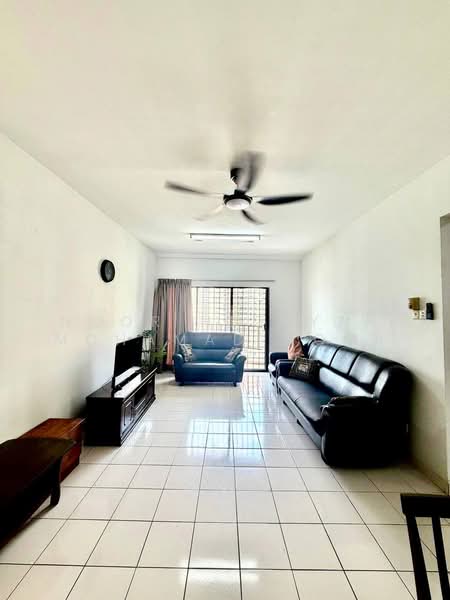 Kondominium untuk Dijual di Sri Putramas - Noor Hidayah Mohamad Noor - Living Room - PropertyGuru.com.my