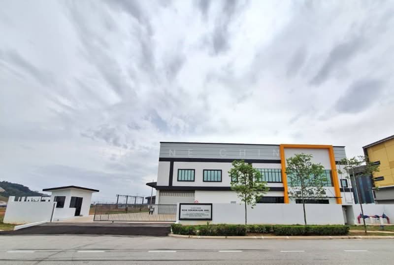 Semi-D Factory for Rent in Eco Business Park V (Puncak Alam) - Elaine Chin - Exterior - PropertyGuru.com.my