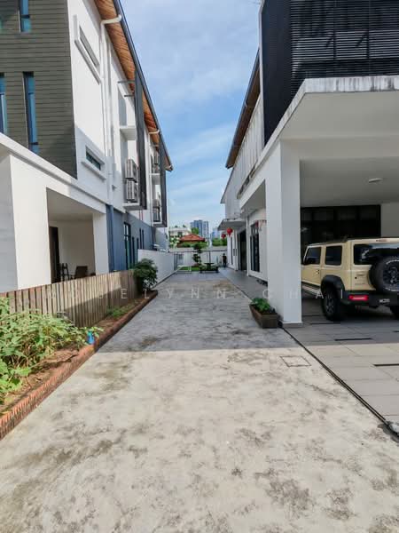 Bungalow House for Rent in Senibong Cove (Masai) - Roselynn Chai - Exterior - PropertyGuru.com.my