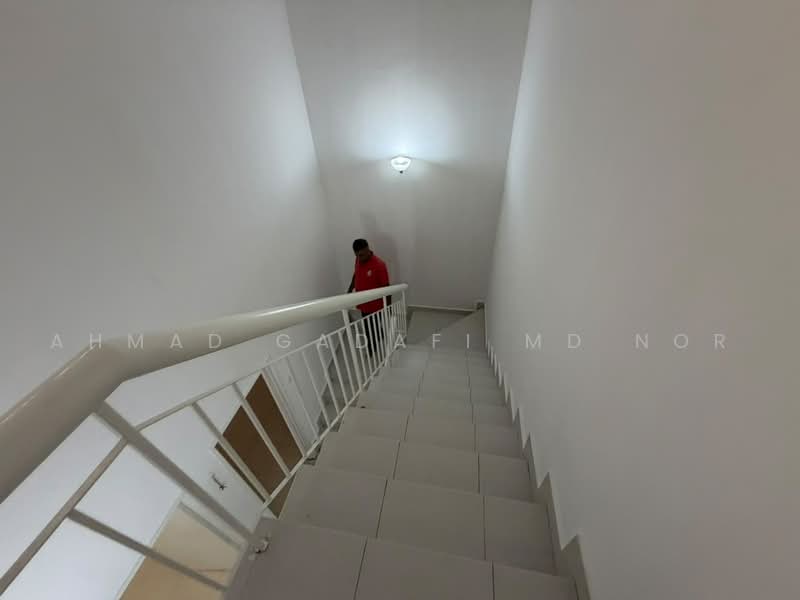 Rumah Teres 2.5 Tingkat untuk Dijual di Ampang Jaya (Ampang) - Ahmad Gadafi Md Nor - Interior - PropertyGuru.com.my