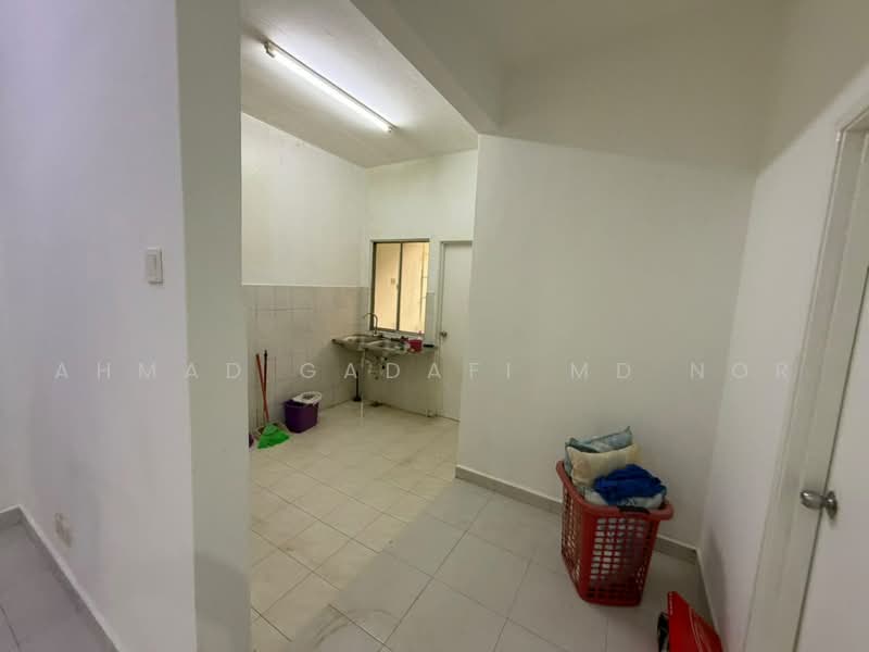 Rumah Teres 2.5 Tingkat untuk Dijual di Ampang Jaya (Ampang) - Ahmad Gadafi Md Nor - Kitchen - PropertyGuru.com.my