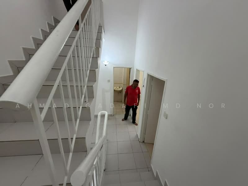 Rumah Teres 2.5 Tingkat untuk Dijual di Ampang Jaya (Ampang) - Ahmad Gadafi Md Nor - Corridor - PropertyGuru.com.my