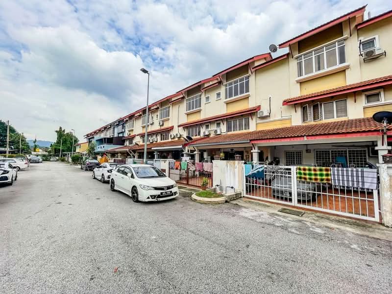 Rumah Teres 2.5 Tingkat untuk Dijual di Ampang Jaya (Ampang) - Ahmad Gadafi Md Nor - Exterior - PropertyGuru.com.my