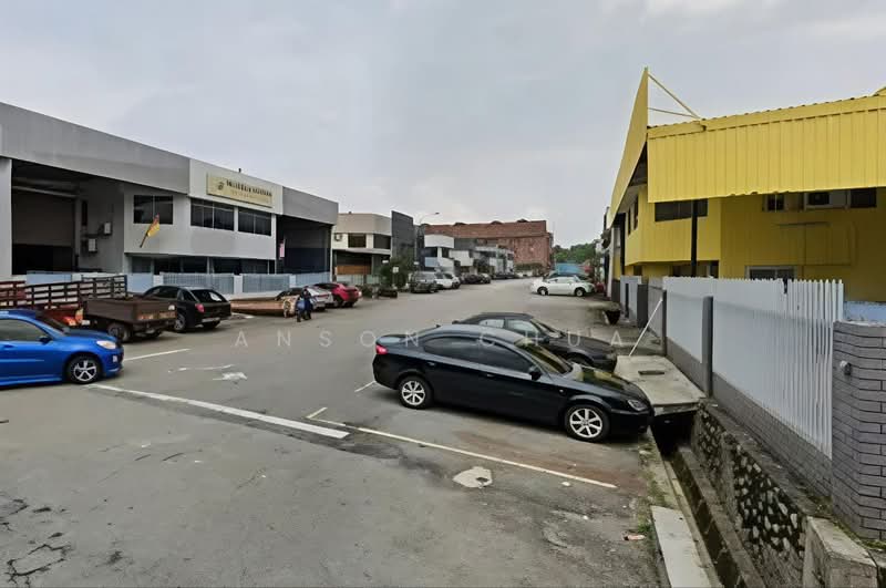 Terrace Factory for Rent in Taman Universiti (Skudai) - Anson Chua - Exterior - PropertyGuru.com.my