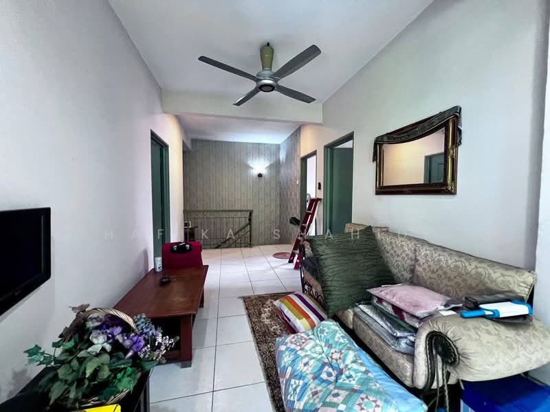 Rumah Teres untuk Dijual di Shah Alam (Selangor) - Shafika Shahidin - PropertyGuru.com.my