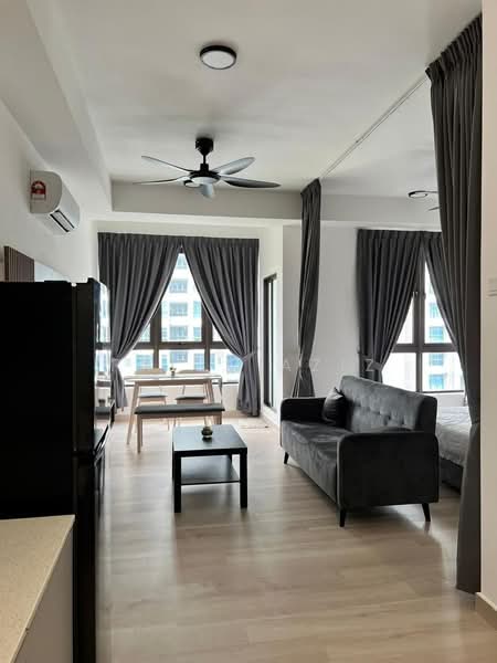 Kediaman Servis untuk Dijual di Bali Residences - Faiza Aziz - Living Room - PropertyGuru.com.my