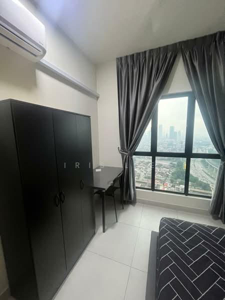 Servis Apartment untuk Disewa di Majestic Maxim - Iris Lee - Bedroom - PropertyGuru.com.my