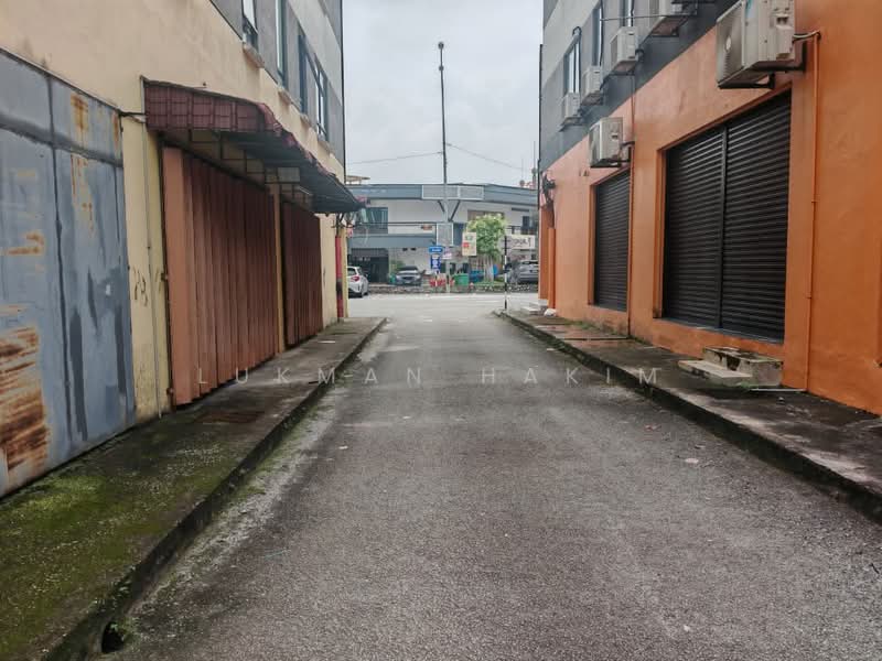 Kedai untuk Dijual di Saujana Utama (Selangor) - Lukman Hakim - PropertyGuru.com.my