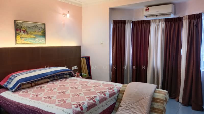 2-storey Terraced House for Sale in Taman Bayu Perdana (Klang) - Guna Mokhari - Bedroom - PropertyGuru.com.my