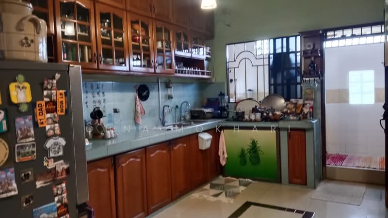 2-storey Terraced House for Sale in Taman Bayu Perdana (Klang) - Guna Mokhari - Kitchen - PropertyGuru.com.my